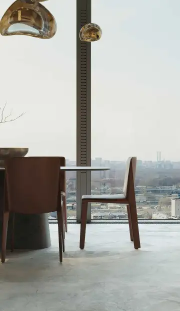 БЦ «Neva Towers». Напольный светильник у окна