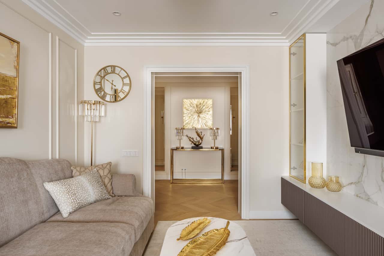 Декор в неоклассическом интерьере