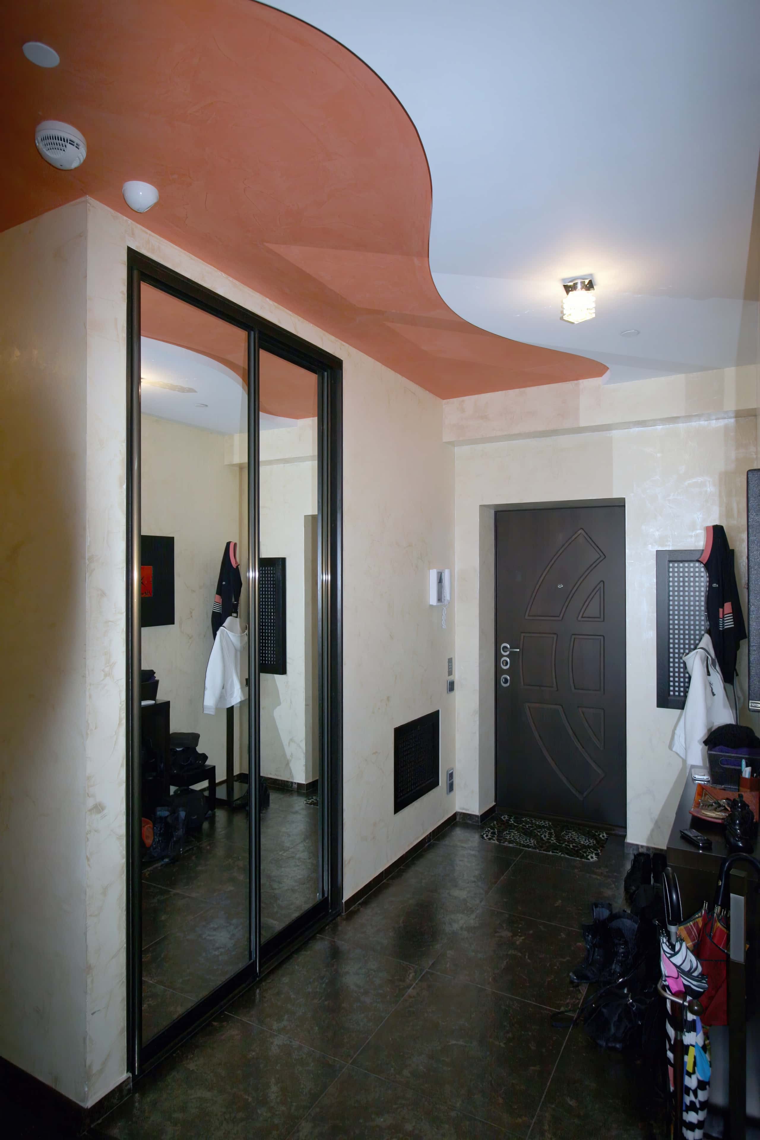 Оформление интерьера коридора. Фото № 27028.