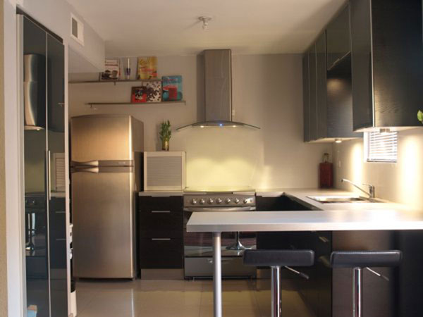 Маленькая кухня: организация пространства. Фото 07