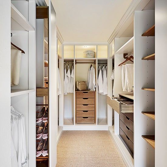 Как организовать гардеробную комнату в квартире. Фото 07