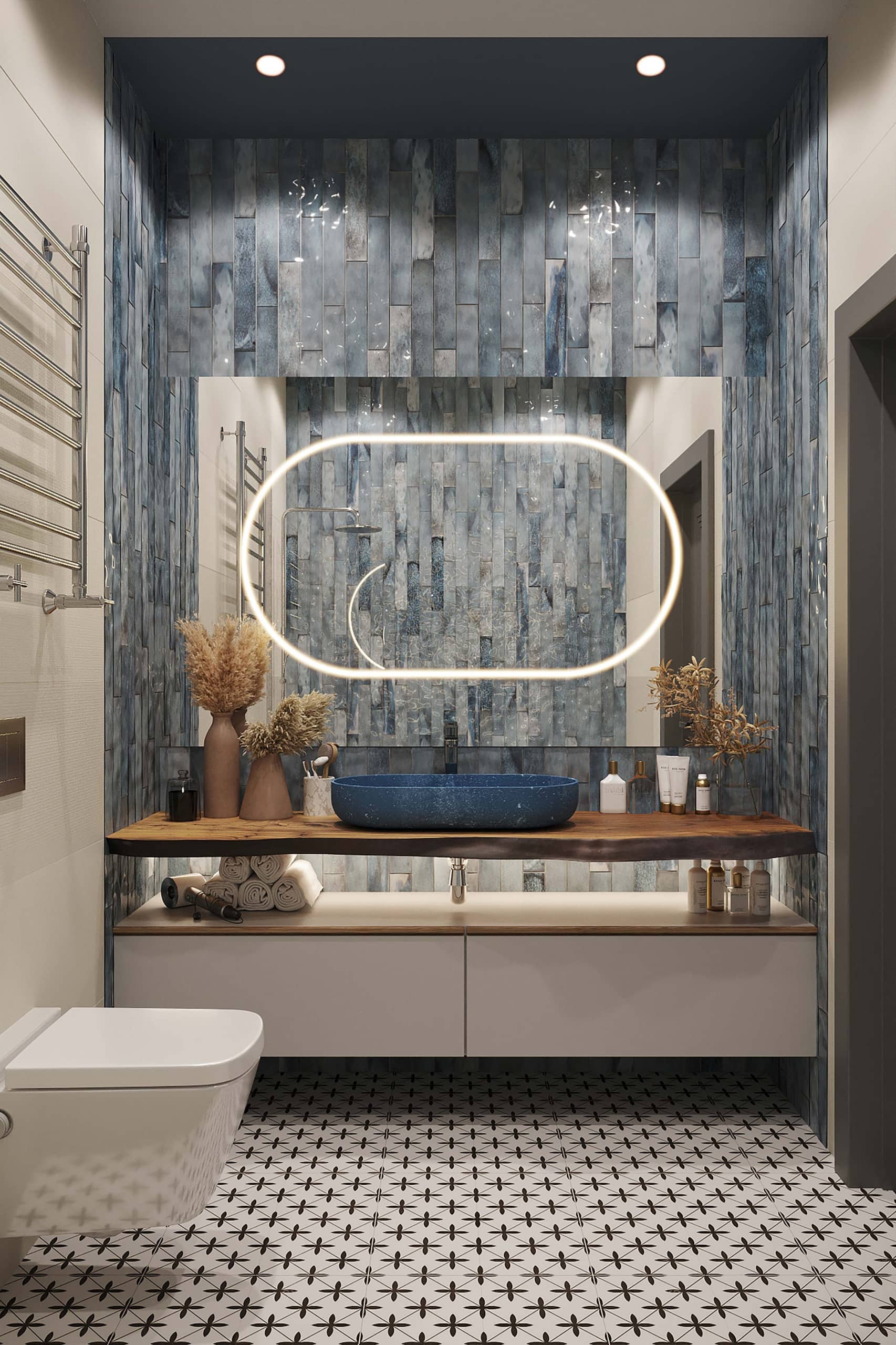 Оригинальная синяя плитка на стене в ванной