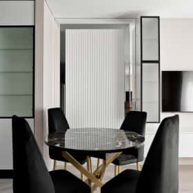 Деликатная классика. Дизайн и ремонт квартиры 65м2 в ЖК Кронштадтский 9 в современном классическом стиле. Кухня-гостиная, фото 08