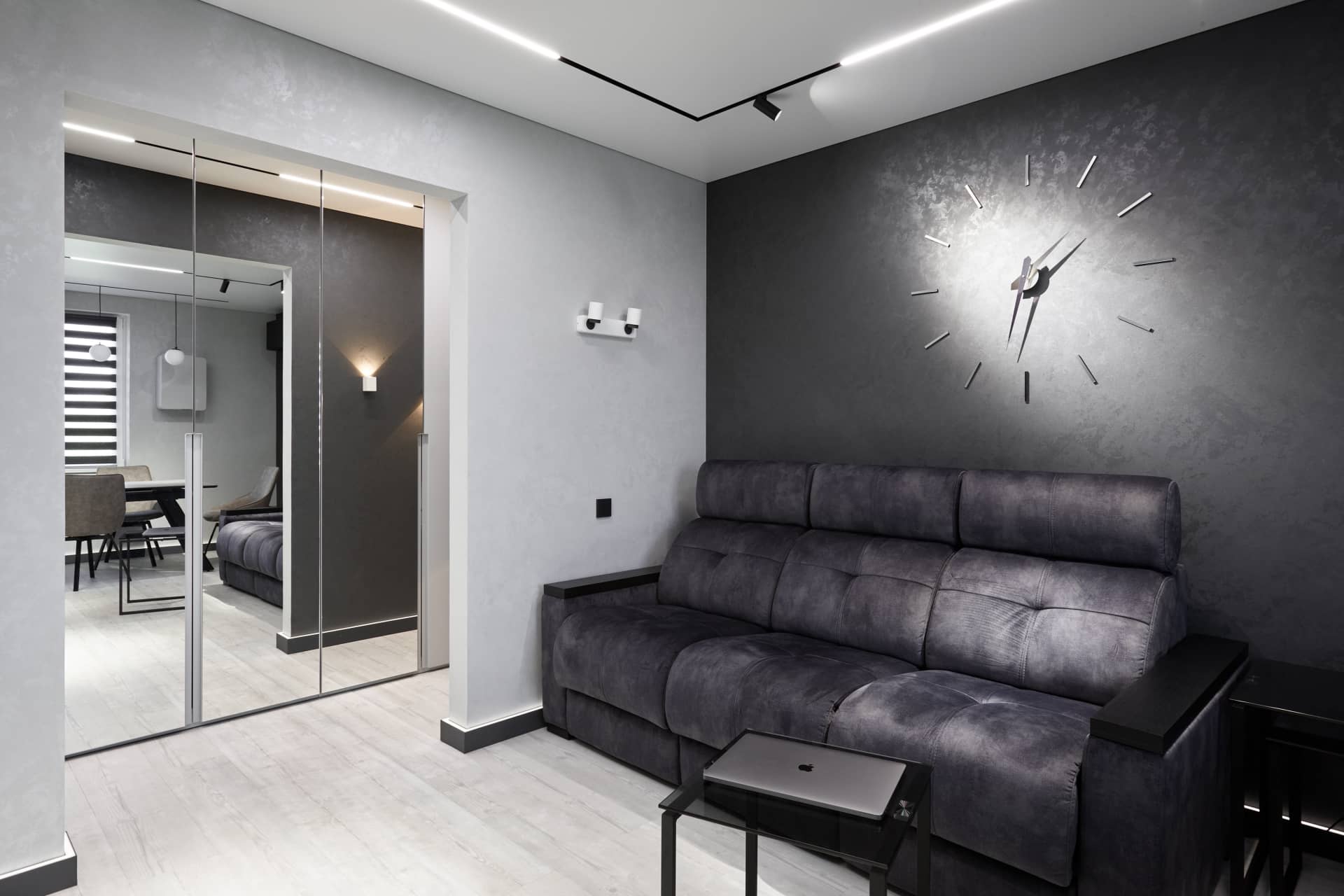 Оформление интерьера гостиной в светло серый цвет в современном стиле. Фото № 64036.