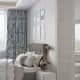 Ванная комната с ванной около панорамного зеркала. Дизайн и ремонт квартиры в ЖК «Крылатские холмы» — Гармония формы. Фото 0114