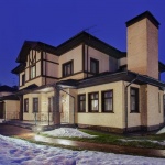 Дом в коттеджном поселке на Новой Риге – 450 м²