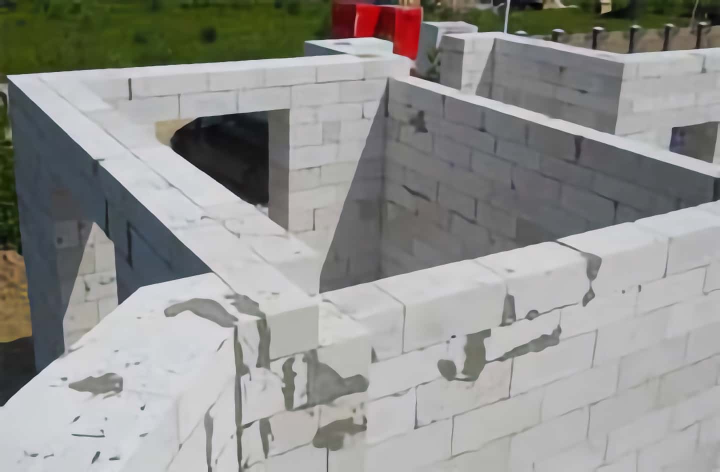 Стеновые блоки из легких бетонов