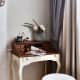Зеркало с витиеватой рамкой для ванной комнаты. Дизайн и ремонт квартиры в ЖК «Мичурино-Запад» — Сладкая жизнь. Фото 031