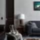 Кожаное кресло чёрного цвета для строгого интерьера. Дизайн и ремонт квартиры в ЖК «Barkli Park» — Витрувианская квартира. Фото 017
