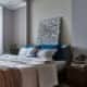 Ванная комната выполнена из мрамора с серыми прожилками. Дизайн и ремонт квартиры в ЖК «Альбатрос» — Литературный минимализм. Фото 018