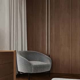 Высокие отношения. Дизайн и ремонт загородного дома 195м2 в КП Лесная поляна в современном стиле. 2 этаж Мастер-спальня, фото 03