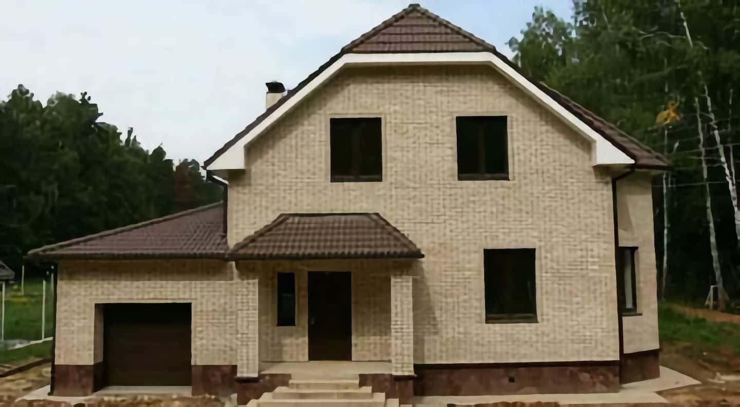 Стены дома: кирпич или газоблоки