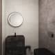 Маленькое круглое зеркало с подсветкой в санузел. Дизайн и ремонт квартиры в ЖК «Резиденция Монэ» — Шоколадное настроение. Фото 027
