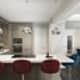 Кухня сделанная в цвете кварца с белым покрытием. Дизайн и ремонт квартиры на Новом Арбате — Буйное творчество. Фото 06