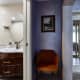 Плитка в ванной комнате подобрана в светлой цветовой гамме. Дизайн и ремонт квартиры в ЖК «Мичурино-Запад» — Сладкая жизнь. Фото 03
