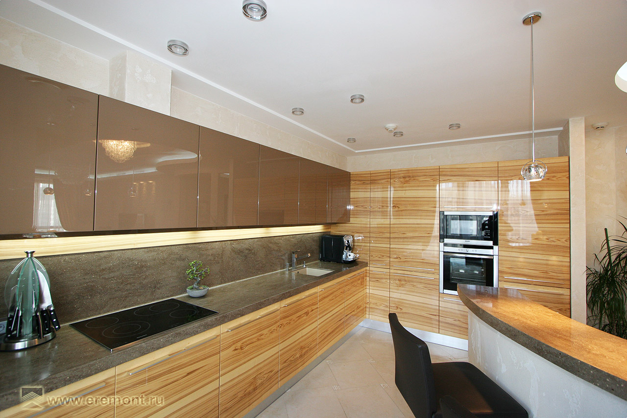 Гостиная-кухня, дизайн интерьера и ремонт квартиры в Веллтон Парк, Вира-АртСтрой