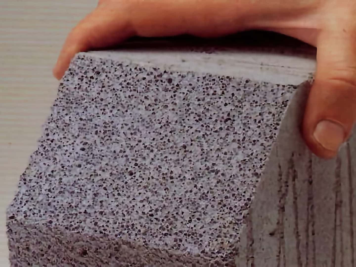 Ячеистые бетоны: пенобетон и газобетон