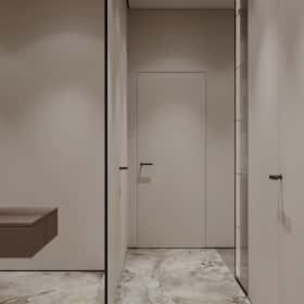 Тёплая гармония. Дизайн и ремонт квартиры 69м2 ЖК Большая семерка в современном стиле. Прихожая и коридор, фото 03