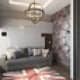 Диван - кровать серого цвета с подушками с английской тематикой. Дизайн и ремонт квартиры в ЖК «Вандер Парк» — Обитель магов. Фото 020