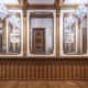 Открытая арка в гостиную с венецианскими узорами. Дизайн и ремонт квартиры в ЖК «Таёжный» — Путешествие по Венеции. Фото 04
