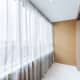Узкий, длинный балкон из хозяйской спальни. Дизайн и ремонт квартиры в ЖК «12-й Квартал» в Химках — Экзотический рай. Фото 035