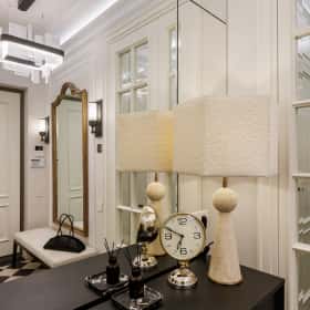 Американская классика. Дизайн и ремонт квартиры 119м2 ЖК Диалог в американском классическом стиле. Прихожая и холл, фото 02