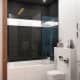 Зеркало рядом с умывальником широкого стиля. Дизайн и ремонт квартиры в ЖК «Редсайд» — Смелые идеи. Фото 023