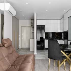 Деликатная классика. Дизайн и ремонт квартиры 65м2 в ЖК Кронштадтский 9 в современном классическом стиле. Кухня-гостиная