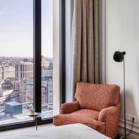 Американская классика. Дизайн и ремонт квартиры 119м2 ЖК Диалог в американском классическом стиле. Спальня 1, фото 03