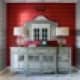 Красные бархатные кресла в интерьере гостиной. Дизайн и ремонт дома в ЖК «Мишино» — Яркий взгляд на вещи. Фото 02