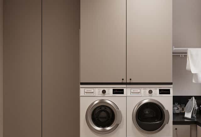 Фотографии домов. Очарование природы. Дизайн и ремонт загородного дома 116м2 в КП Британика в современном стиле. 1 этаж Постирочная, фото 01.