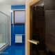 Этаж 1: Гостевая ванная в стиле Модерн. Посёлок на Новой Риге — Дизайн и ремонт коттеджа. Фото 0121