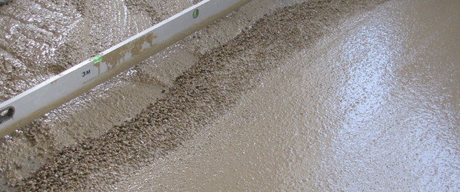 Стяжка и гидроизоляция